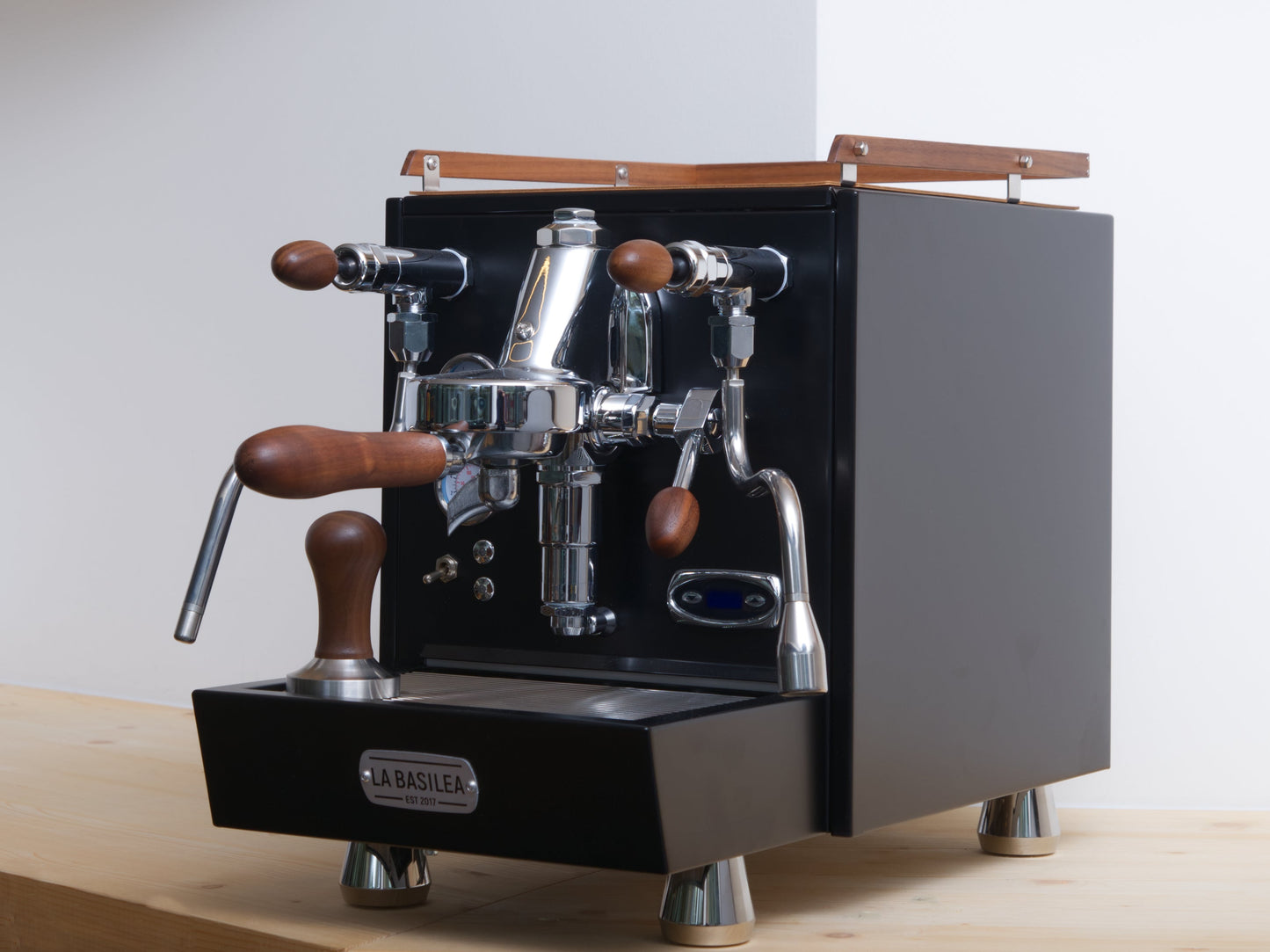 LA BASILEA Uno L1 V3 (Total Black)