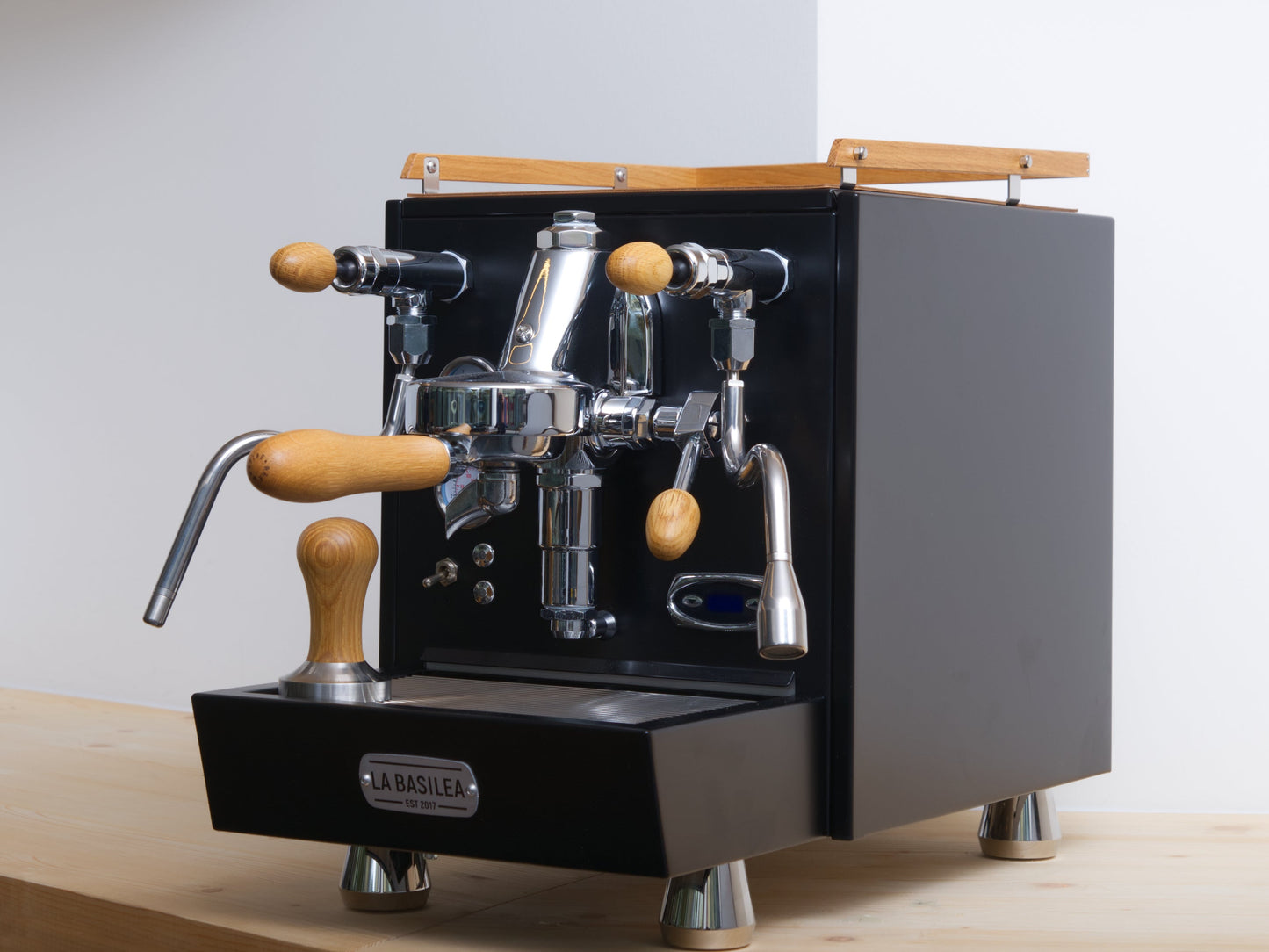 LA BASILEA Uno L1 V3 (Total Black)
