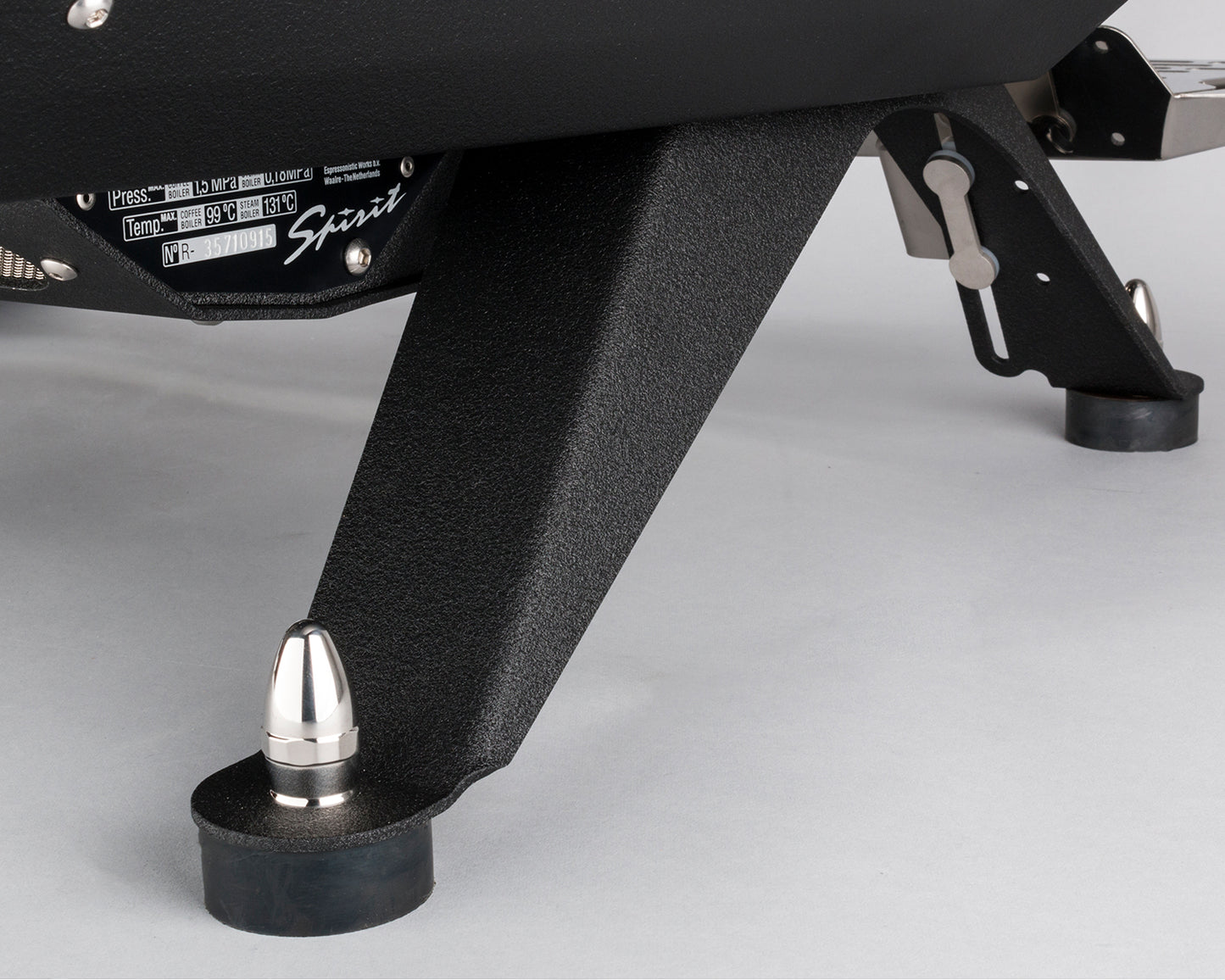 KEES VAN DER WESTEN Spirit